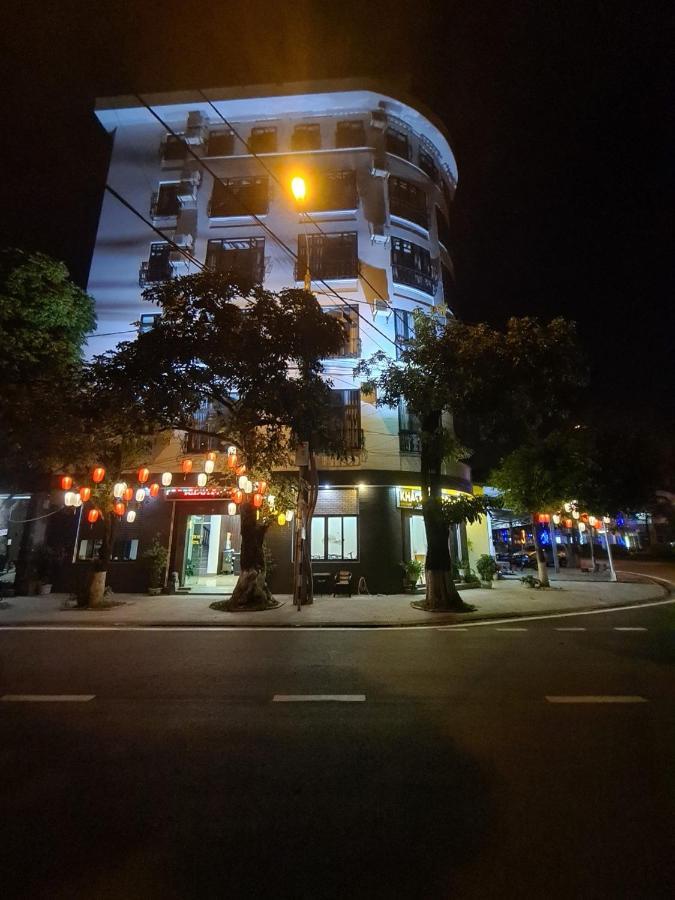 Khach San Tokyo Hotel Lao Cai Exterior photo