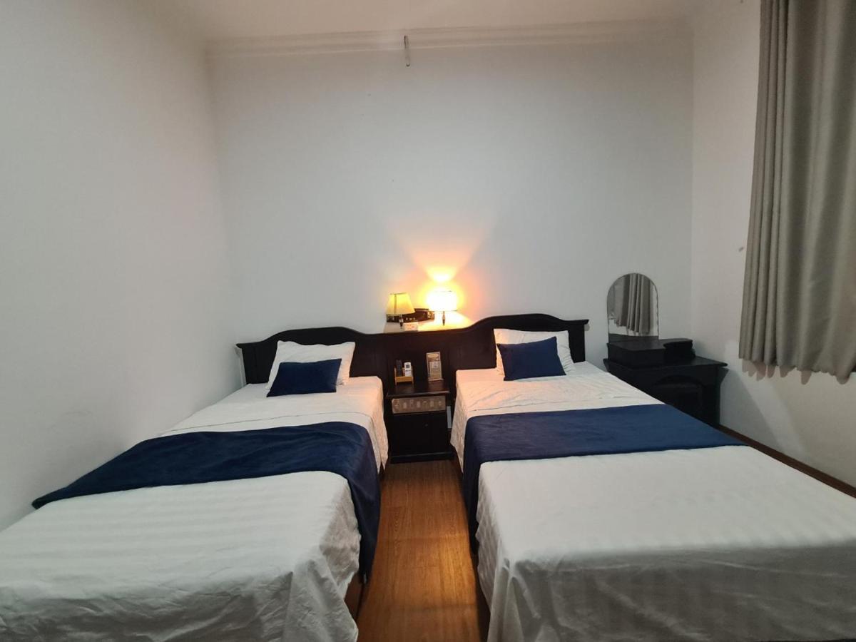 Khach San Tokyo Hotel Lao Cai Exterior photo
